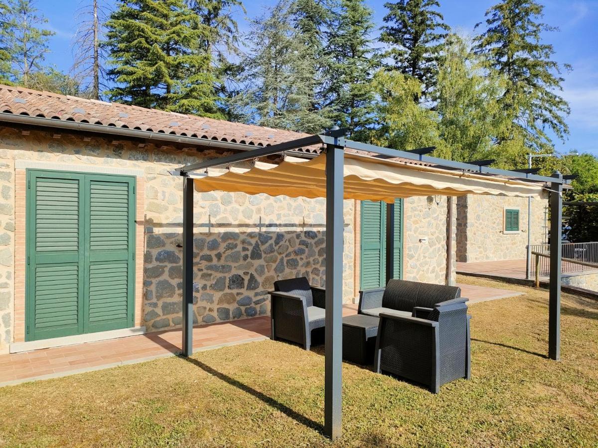 Agriturismo Borgo Biaia Camporgiano Екстериор снимка
