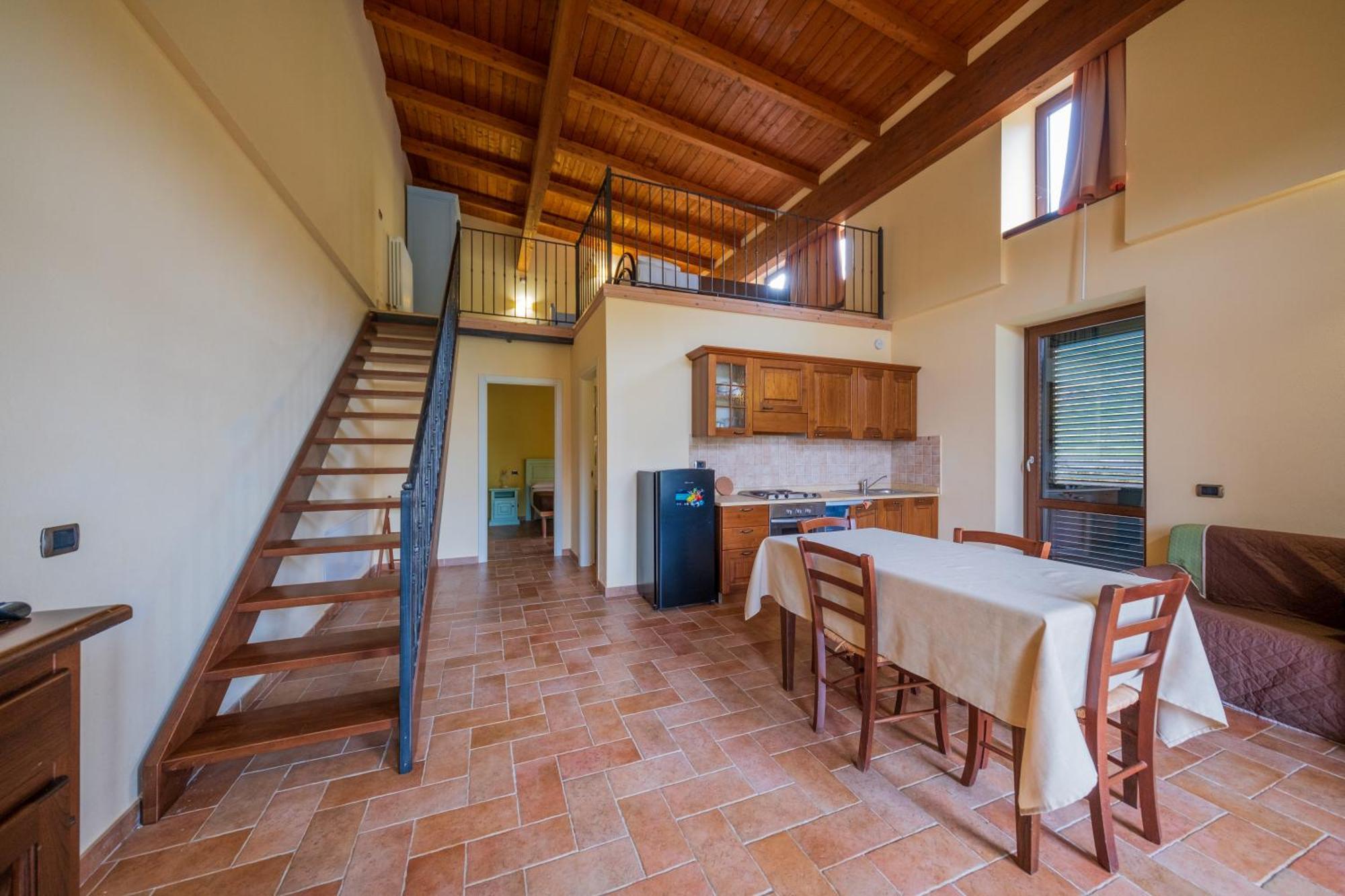 Agriturismo Borgo Biaia Camporgiano Екстериор снимка