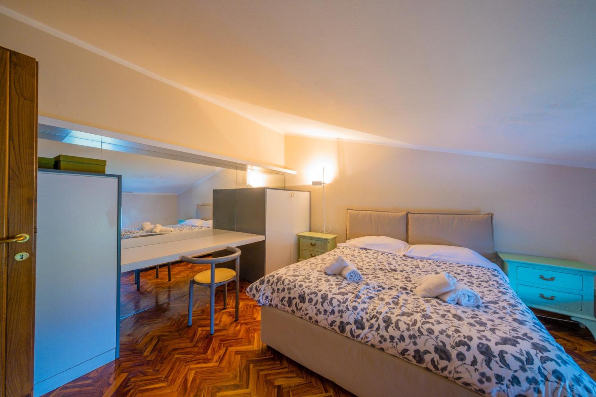 Agriturismo Borgo Biaia Camporgiano Екстериор снимка